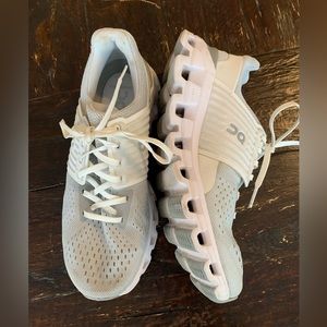 On Running Cloudswift women’s 7